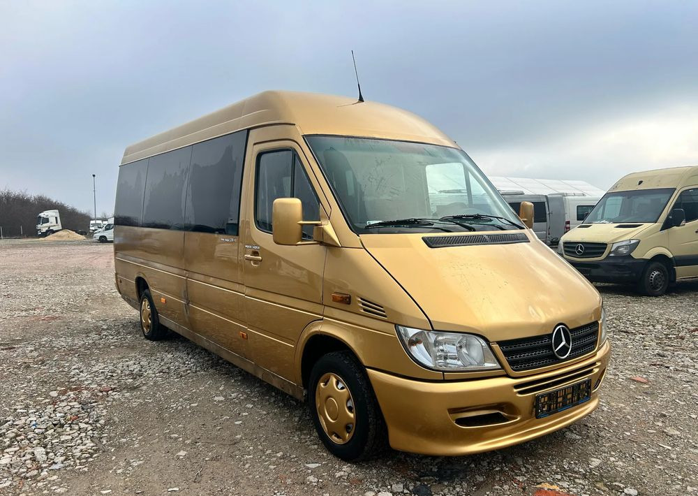 Mercedes-Benz Sprinter 311 - Minibussi, Pikkubussi: kuva Mercedes-Benz Sprinter 311 - Minibussi, Pikkubussi Mercedes-Benz Sprinter 311 - Minibussi, Pikkubussi: kuva Mercedes-Benz Sprinter 311 - Minibussi, Pikkubussi