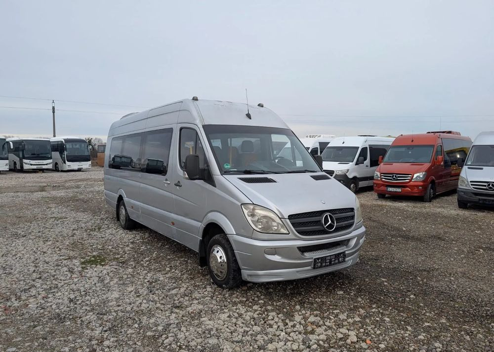Mercedes-Benz Sprinter 515 - Minibussi, Pikkubussi: kuva Mercedes-Benz Sprinter 515 - Minibussi, Pikkubussi Mercedes-Benz Sprinter 515 - Minibussi, Pikkubussi: kuva Mercedes-Benz Sprinter 515 - Minibussi, Pikkubussi