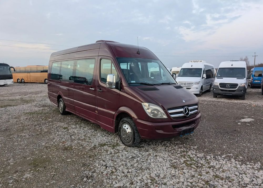 Mercedes-Benz Sprinter 515 - Minibussi, Pikkubussi: kuva Mercedes-Benz Sprinter 515 - Minibussi, Pikkubussi Mercedes-Benz Sprinter 515 - Minibussi, Pikkubussi: kuva Mercedes-Benz Sprinter 515 - Minibussi, Pikkubussi