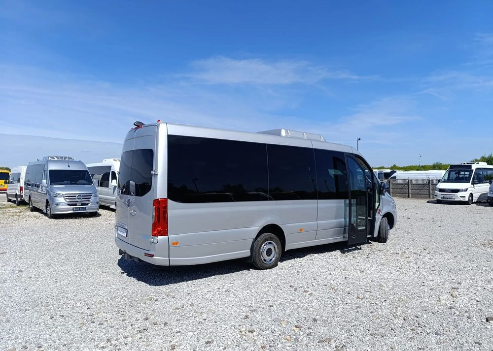 Mercedes-Benz Sprinter 517 - Minibussi, Pikkubussi: kuva Mercedes-Benz Sprinter 517 - Minibussi, Pikkubussi Mercedes-Benz Sprinter 517 - Minibussi, Pikkubussi: kuva Mercedes-Benz Sprinter 517 - Minibussi, Pikkubussi