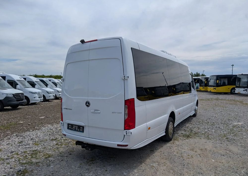 Mercedes-Benz Sprinter 517 - Minibussi, Pikkubussi: kuva Mercedes-Benz Sprinter 517 - Minibussi, Pikkubussi Mercedes-Benz Sprinter 517 - Minibussi, Pikkubussi: kuva Mercedes-Benz Sprinter 517 - Minibussi, Pikkubussi