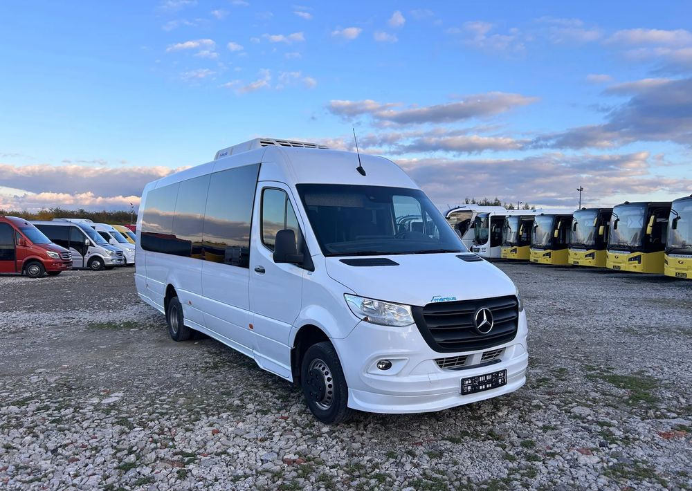 Mercedes-Benz Sprinter 517 - Minibussi, Pikkubussi: kuva Mercedes-Benz Sprinter 517 - Minibussi, Pikkubussi Mercedes-Benz Sprinter 517 - Minibussi, Pikkubussi: kuva Mercedes-Benz Sprinter 517 - Minibussi, Pikkubussi