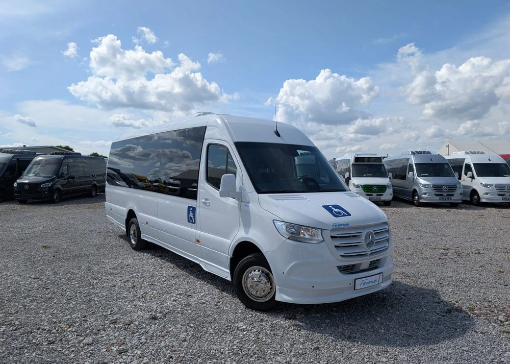 Mercedes-Benz Sprinter 517 - Minibussi, Pikkubussi: kuva Mercedes-Benz Sprinter 517 - Minibussi, Pikkubussi Mercedes-Benz Sprinter 517 - Minibussi, Pikkubussi: kuva Mercedes-Benz Sprinter 517 - Minibussi, Pikkubussi