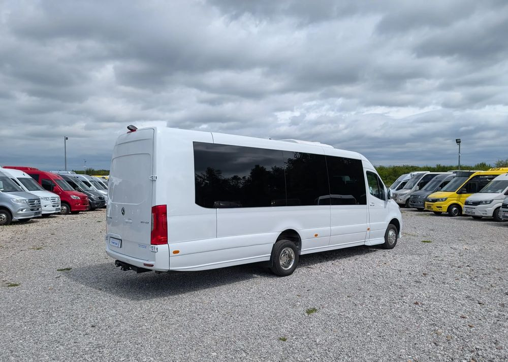 Mercedes-Benz Sprinter 517 - Minibussi, Pikkubussi: kuva  Mercedes-Benz Sprinter 517 - Minibussi, Pikkubussi Mercedes-Benz Sprinter 517 - Minibussi, Pikkubussi: kuva  Mercedes-Benz Sprinter 517 - Minibussi, Pikkubussi