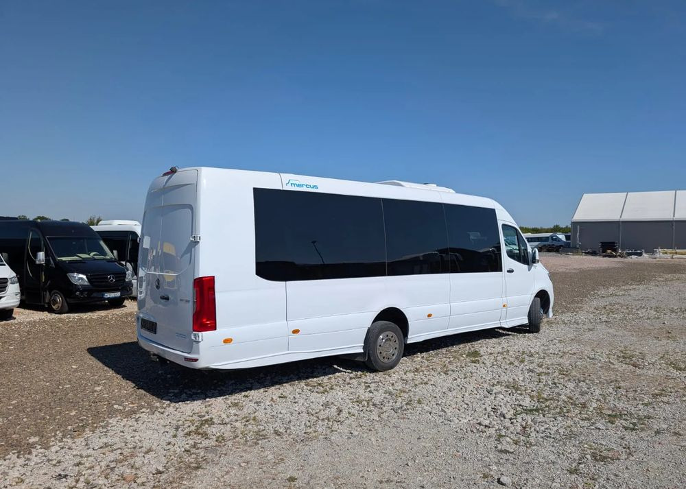Mercedes-Benz Sprinter 517 - Minibussi, Pikkubussi: kuva Mercedes-Benz Sprinter 517 - Minibussi, Pikkubussi Mercedes-Benz Sprinter 517 - Minibussi, Pikkubussi: kuva Mercedes-Benz Sprinter 517 - Minibussi, Pikkubussi