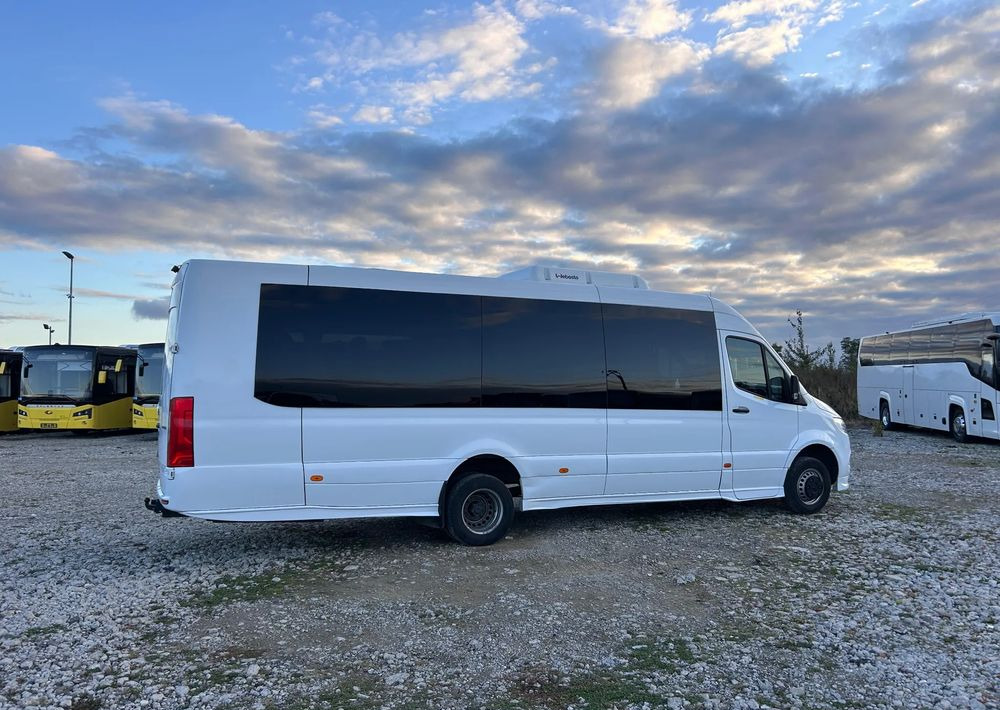 Mercedes-Benz Sprinter 517 - Minibussi, Pikkubussi: kuva Mercedes-Benz Sprinter 517 - Minibussi, Pikkubussi Mercedes-Benz Sprinter 517 - Minibussi, Pikkubussi: kuva Mercedes-Benz Sprinter 517 - Minibussi, Pikkubussi