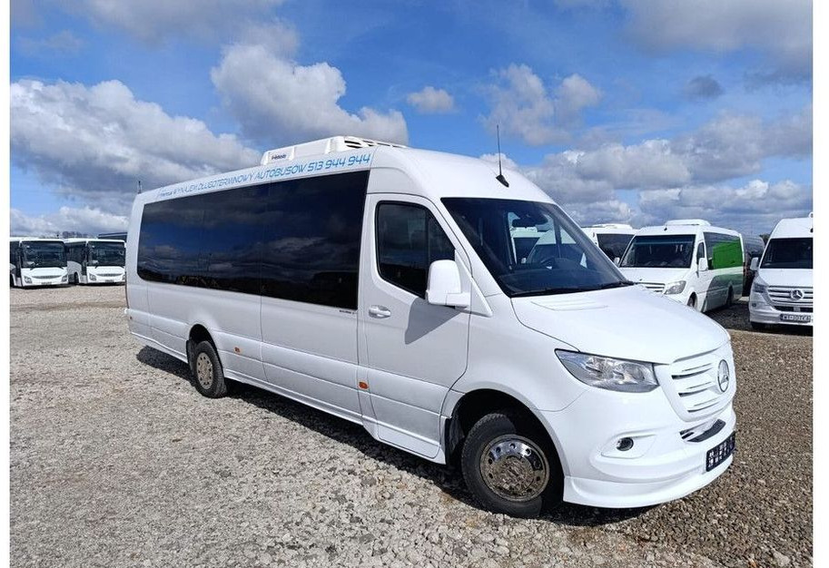 Mercedes-Benz Sprinter 519 - Minibussi, Pikkubussi: kuva Mercedes-Benz Sprinter 519 - Minibussi, Pikkubussi Mercedes-Benz Sprinter 519 - Minibussi, Pikkubussi: kuva Mercedes-Benz Sprinter 519 - Minibussi, Pikkubussi
