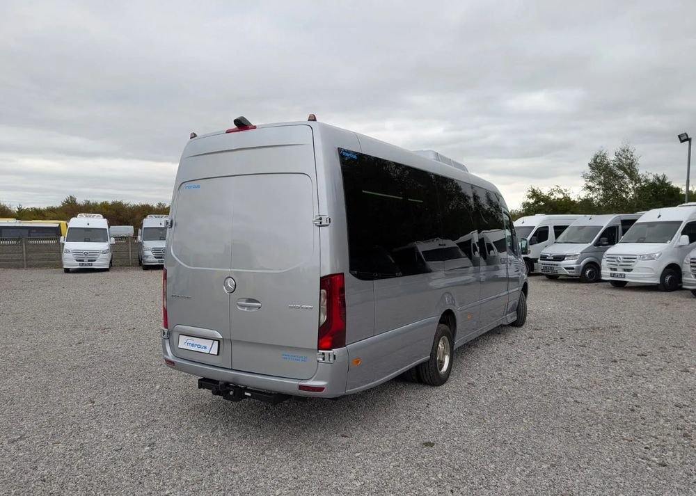 Mercedes-Benz Sprinter 519 - Minibussi, Pikkubussi: kuva Mercedes-Benz Sprinter 519 - Minibussi, Pikkubussi Mercedes-Benz Sprinter 519 - Minibussi, Pikkubussi: kuva Mercedes-Benz Sprinter 519 - Minibussi, Pikkubussi