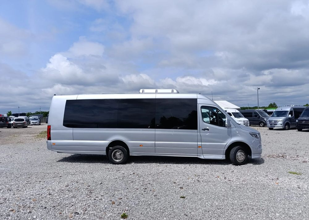Mercedes-Benz Sprinter 519 - Minibussi, Pikkubussi: kuva Mercedes-Benz Sprinter 519 - Minibussi, Pikkubussi Mercedes-Benz Sprinter 519 - Minibussi, Pikkubussi: kuva Mercedes-Benz Sprinter 519 - Minibussi, Pikkubussi