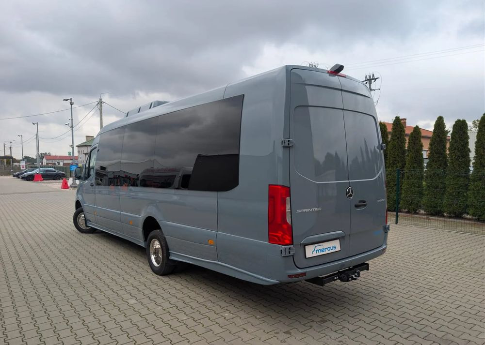 Uusi Minibussi, Pikkubussi Mercedes-Benz Sprinter 519: kuva Uusi Minibussi, Pikkubussi Mercedes-Benz Sprinter 519