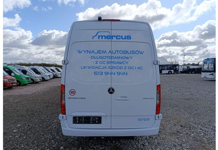 Mercedes-Benz Sprinter 519 - Minibussi, Pikkubussi: kuva Mercedes-Benz Sprinter 519 - Minibussi, Pikkubussi Mercedes-Benz Sprinter 519 - Minibussi, Pikkubussi: kuva Mercedes-Benz Sprinter 519 - Minibussi, Pikkubussi