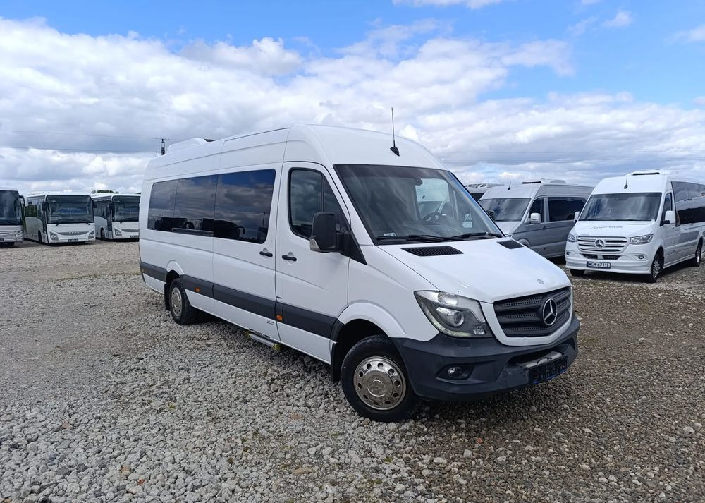 Mercedes-Benz Sprinter 519 - Minibussi, Pikkubussi: kuva Mercedes-Benz Sprinter 519 - Minibussi, Pikkubussi Mercedes-Benz Sprinter 519 - Minibussi, Pikkubussi: kuva Mercedes-Benz Sprinter 519 - Minibussi, Pikkubussi