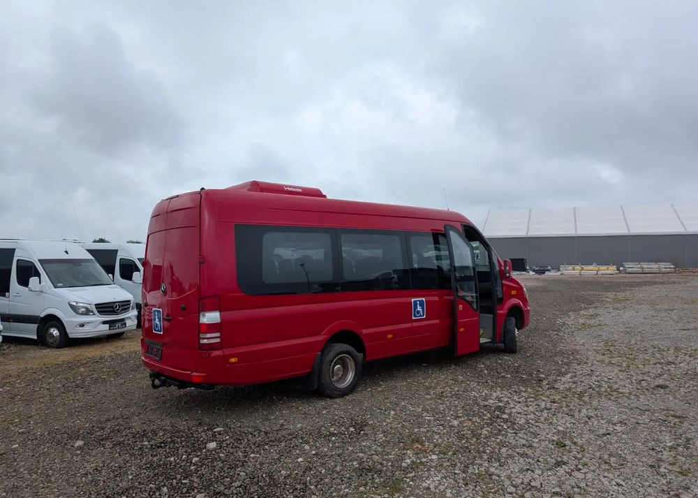 Mercedes-Benz Sprinter 519 - Minibussi, Pikkubussi: kuva Mercedes-Benz Sprinter 519 - Minibussi, Pikkubussi Mercedes-Benz Sprinter 519 - Minibussi, Pikkubussi: kuva Mercedes-Benz Sprinter 519 - Minibussi, Pikkubussi