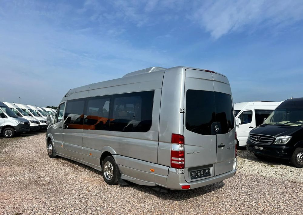 Mercedes-Benz Sprinter 519 - Minibussi, Pikkubussi: kuva Mercedes-Benz Sprinter 519 - Minibussi, Pikkubussi Mercedes-Benz Sprinter 519 - Minibussi, Pikkubussi: kuva Mercedes-Benz Sprinter 519 - Minibussi, Pikkubussi