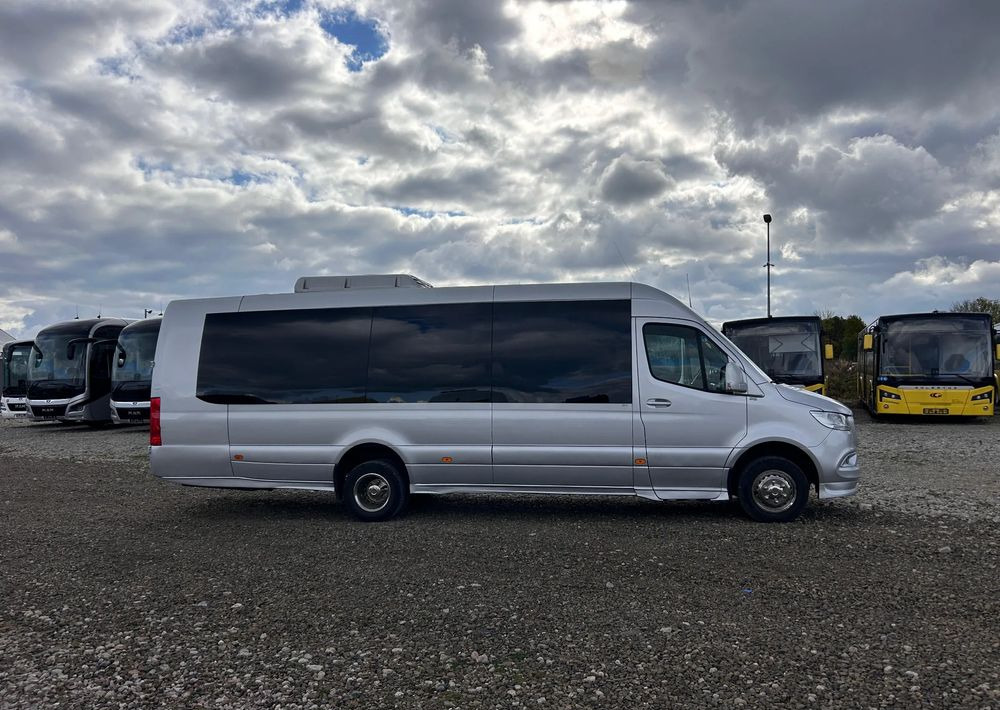 Mercedes-Benz Sprinter 519 - Minibussi, Pikkubussi: kuva Mercedes-Benz Sprinter 519 - Minibussi, Pikkubussi Mercedes-Benz Sprinter 519 - Minibussi, Pikkubussi: kuva Mercedes-Benz Sprinter 519 - Minibussi, Pikkubussi