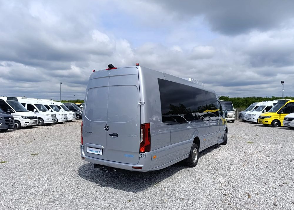 Mercedes-Benz Sprinter 519 - Minibussi, Pikkubussi: kuva Mercedes-Benz Sprinter 519 - Minibussi, Pikkubussi Mercedes-Benz Sprinter 519 - Minibussi, Pikkubussi: kuva Mercedes-Benz Sprinter 519 - Minibussi, Pikkubussi