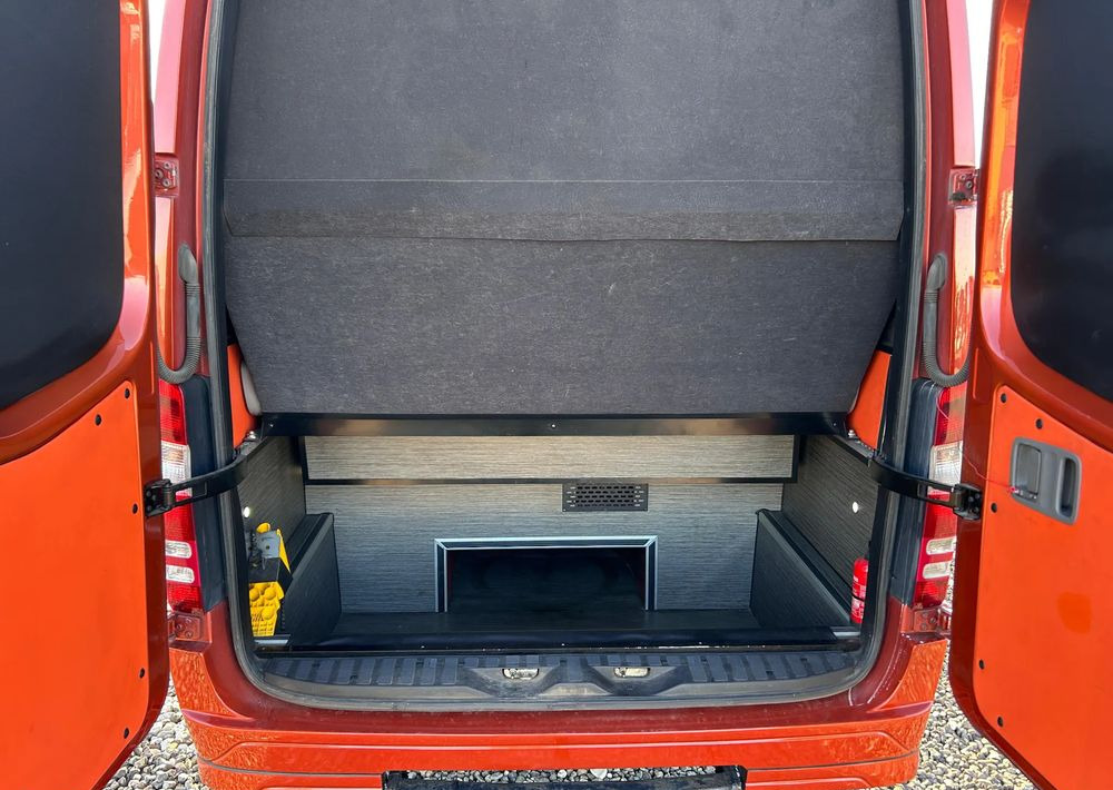 Mercedes-Benz Sprinter 519 - Minibussi, Pikkubussi: kuva Mercedes-Benz Sprinter 519 - Minibussi, Pikkubussi Mercedes-Benz Sprinter 519 - Minibussi, Pikkubussi: kuva Mercedes-Benz Sprinter 519 - Minibussi, Pikkubussi