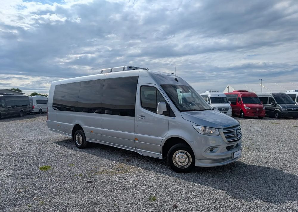 Mercedes-Benz Sprinter 519 - Minibussi, Pikkubussi: kuva Mercedes-Benz Sprinter 519 - Minibussi, Pikkubussi Mercedes-Benz Sprinter 519 - Minibussi, Pikkubussi: kuva Mercedes-Benz Sprinter 519 - Minibussi, Pikkubussi