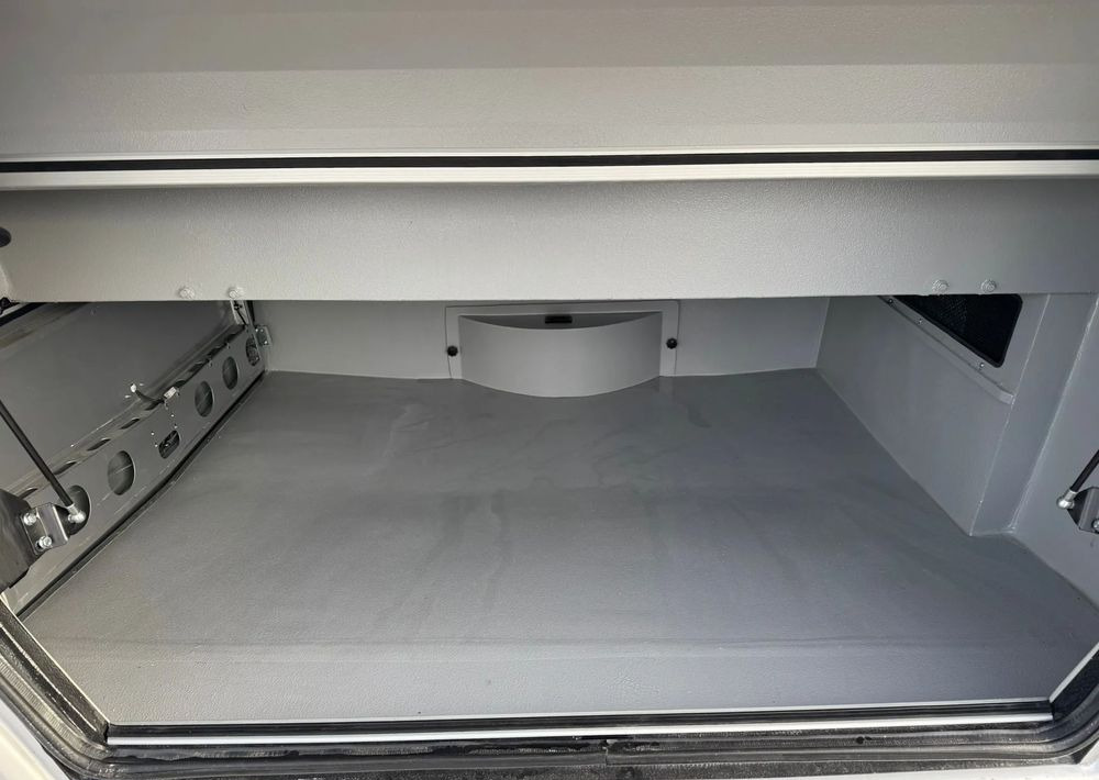 Mercedes-Benz Sprinter 519 - Minibussi, Pikkubussi: kuva Mercedes-Benz Sprinter 519 - Minibussi, Pikkubussi Mercedes-Benz Sprinter 519 - Minibussi, Pikkubussi: kuva Mercedes-Benz Sprinter 519 - Minibussi, Pikkubussi