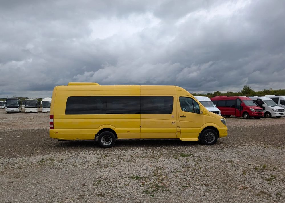 Mercedes-Benz Sprinter 519 - Minibussi, Pikkubussi: kuva Mercedes-Benz Sprinter 519 - Minibussi, Pikkubussi Mercedes-Benz Sprinter 519 - Minibussi, Pikkubussi: kuva Mercedes-Benz Sprinter 519 - Minibussi, Pikkubussi