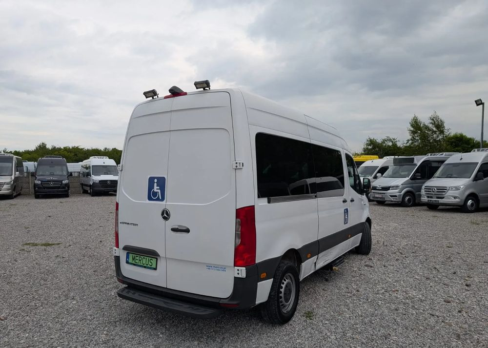 Mercedes-Benz Sprinter - Minibussi, Sähköbussi: kuva Mercedes-Benz Sprinter - Minibussi, Sähköbussi Mercedes-Benz Sprinter - Minibussi, Sähköbussi: kuva Mercedes-Benz Sprinter - Minibussi, Sähköbussi