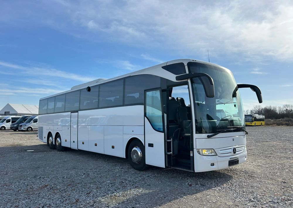 Mercedes-Benz Tourismo - Turistibussi: kuva Mercedes-Benz Tourismo - Turistibussi Mercedes-Benz Tourismo - Turistibussi: kuva Mercedes-Benz Tourismo - Turistibussi