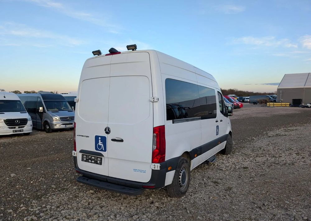 Mercedes-Benz eSprinter - Minibussi, Sähköbussi: kuva Mercedes-Benz eSprinter - Minibussi, Sähköbussi Mercedes-Benz eSprinter - Minibussi, Sähköbussi: kuva Mercedes-Benz eSprinter - Minibussi, Sähköbussi