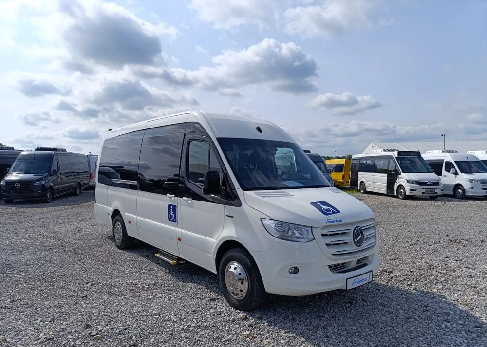 Mercedes-Benz eSprinter - Minibussi, Sähköbussi: kuva Mercedes-Benz eSprinter - Minibussi, Sähköbussi Mercedes-Benz eSprinter - Minibussi, Sähköbussi: kuva Mercedes-Benz eSprinter - Minibussi, Sähköbussi