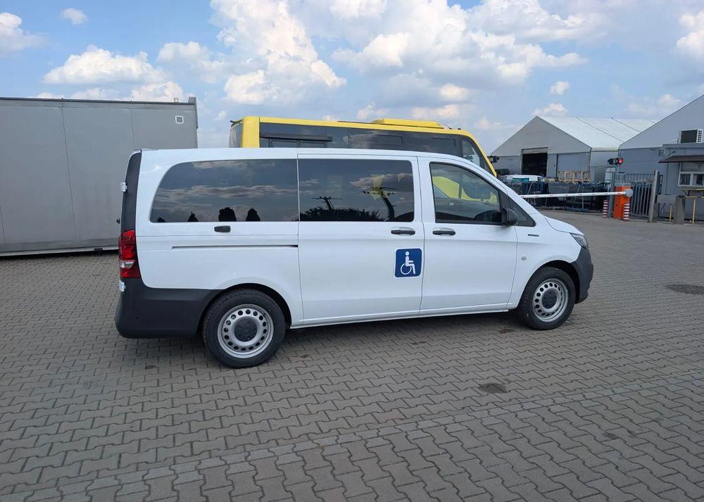 Mercedes-Benz eVito - Minibussi, Sähköbussi: kuva  Mercedes-Benz eVito - Minibussi, Sähköbussi Mercedes-Benz eVito - Minibussi, Sähköbussi: kuva  Mercedes-Benz eVito - Minibussi, Sähköbussi