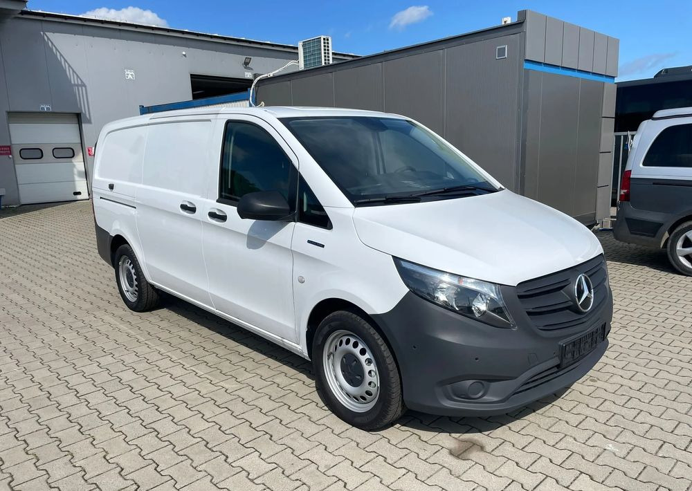 Mercedes-Benz eVito - Pakettiauto, Sähköpakettiauto: kuva Mercedes-Benz eVito - Pakettiauto, Sähköpakettiauto Mercedes-Benz eVito - Pakettiauto, Sähköpakettiauto: kuva Mercedes-Benz eVito - Pakettiauto, Sähköpakettiauto