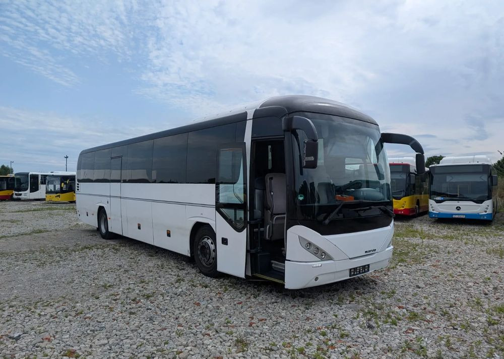 Neoplan Tourliner - Turistibussi: kuva Neoplan Tourliner - Turistibussi Neoplan Tourliner - Turistibussi: kuva Neoplan Tourliner - Turistibussi