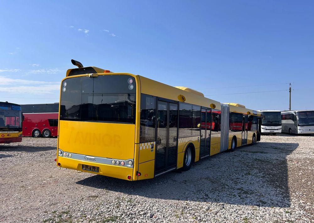 Solaris URBINO 18LE - Nivelbussi: kuva Solaris URBINO 18LE - Nivelbussi Solaris URBINO 18LE - Nivelbussi: kuva Solaris URBINO 18LE - Nivelbussi