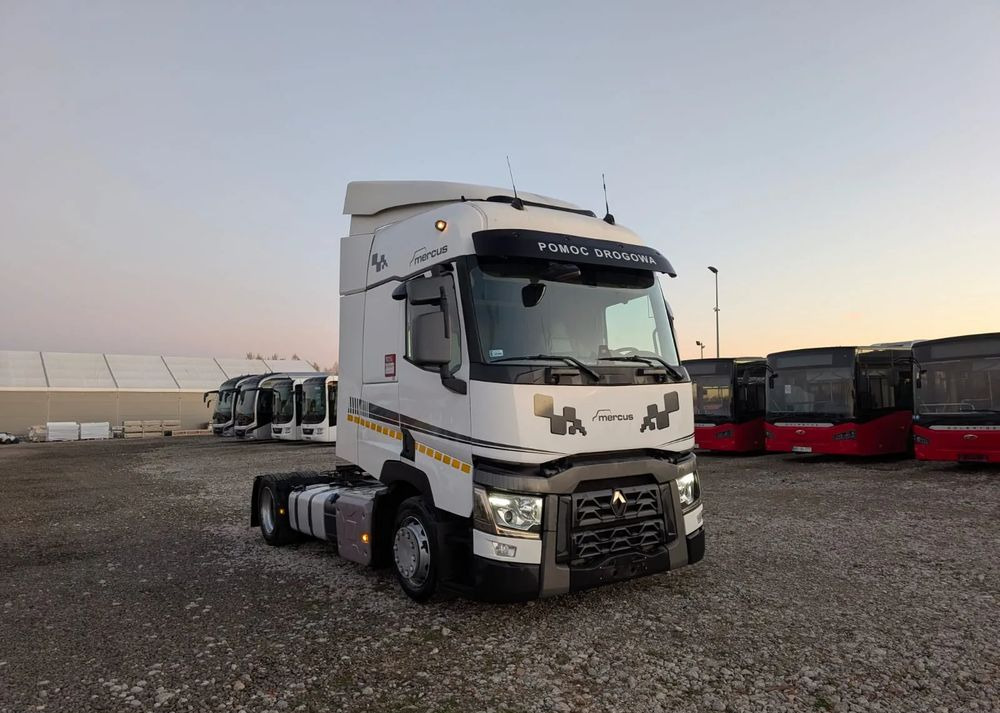 Renault T440 - Vetopöytäauto: kuva Renault T440 - Vetopöytäauto Renault T440 - Vetopöytäauto: kuva Renault T440 - Vetopöytäauto