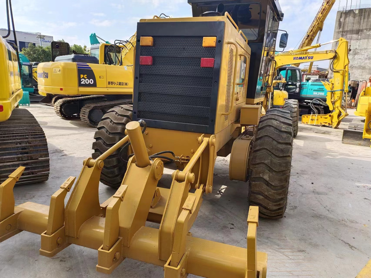 CATERPILLAR 140H - Tiehöylä: kuva CATERPILLAR 140H - Tiehöylä CATERPILLAR 140H - Tiehöylä: kuva CATERPILLAR 140H - Tiehöylä