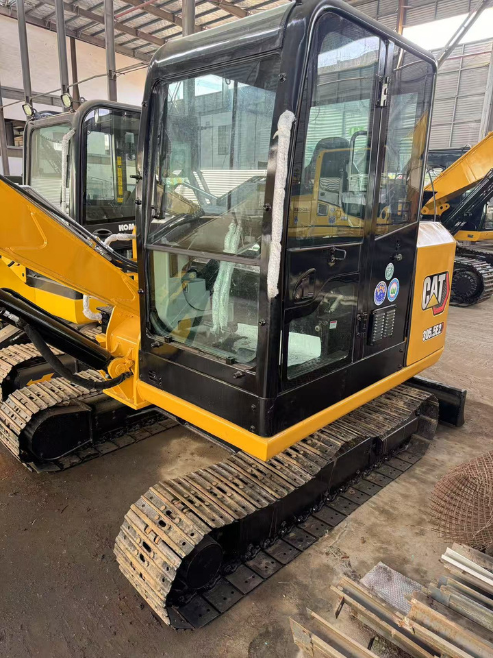 CATERPILLAR 305.5E2 - Minikuormaaja: kuva CATERPILLAR 305.5E2 - Minikuormaaja CATERPILLAR 305.5E2 - Minikuormaaja: kuva CATERPILLAR 305.5E2 - Minikuormaaja