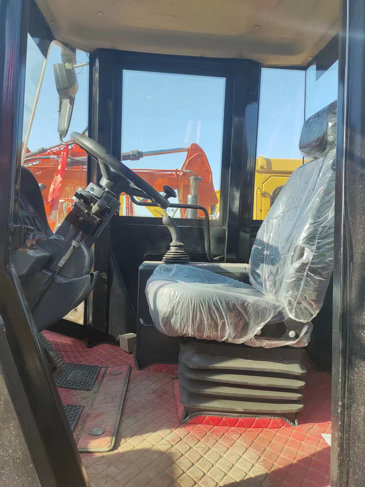 CATERPILLAR 950H - Pyöräkuormaaja: kuva CATERPILLAR 950H - Pyöräkuormaaja CATERPILLAR 950H - Pyöräkuormaaja: kuva CATERPILLAR 950H - Pyöräkuormaaja