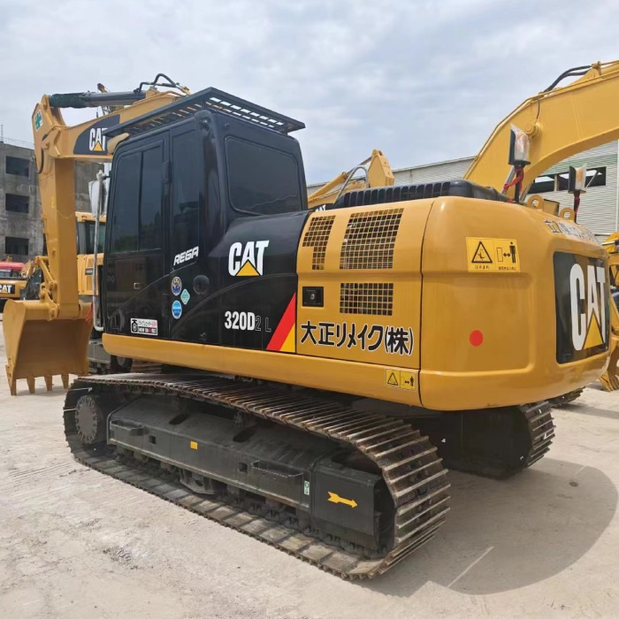 CATERPILLAR CAT 320DL Japan caterpillar brand new - Telakaivukone: kuva CATERPILLAR CAT 320DL Japan caterpillar brand new - Telakaivukone CATERPILLAR CAT 320DL Japan caterpillar brand new - Telakaivukone: kuva CATERPILLAR CAT 320DL Japan caterpillar brand new - Telakaivukone