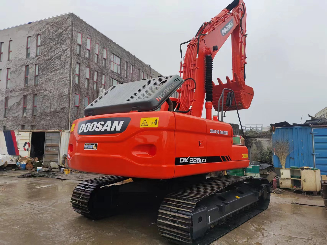 DOOSAN DX225LCA - Telakaivukone: kuva DOOSAN DX225LCA - Telakaivukone DOOSAN DX225LCA - Telakaivukone: kuva DOOSAN DX225LCA - Telakaivukone