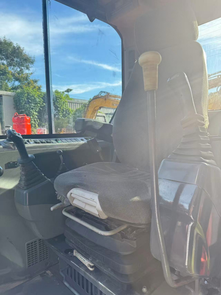 DOOSAN DX60 - Minikuormaaja: kuva DOOSAN DX60 - Minikuormaaja DOOSAN DX60 - Minikuormaaja: kuva DOOSAN DX60 - Minikuormaaja