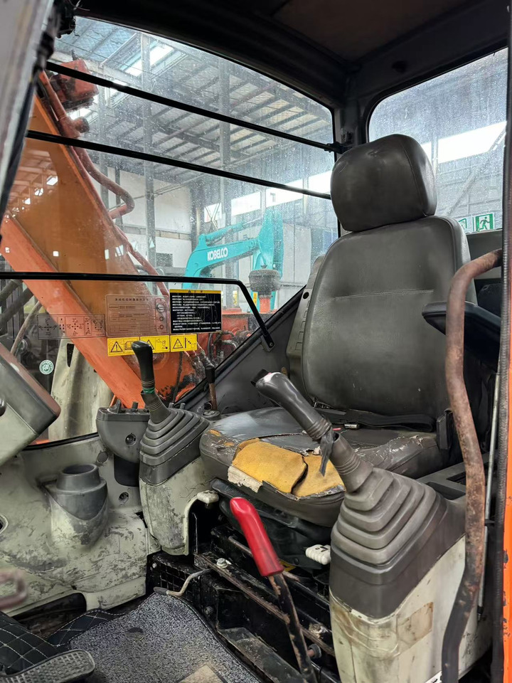 HITACHI ZX70 JAPAN SURPLUS - Minikuormaaja: kuva HITACHI ZX70 JAPAN SURPLUS - Minikuormaaja HITACHI ZX70 JAPAN SURPLUS - Minikuormaaja: kuva HITACHI ZX70 JAPAN SURPLUS - Minikuormaaja