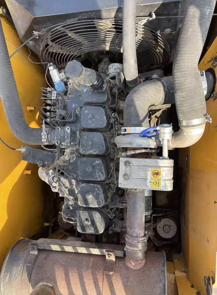 HYUNDAI 210W-9 - Pyöräalustainen kaivinkone: kuva HYUNDAI 210W-9 - Pyöräalustainen kaivinkone HYUNDAI 210W-9 - Pyöräalustainen kaivinkone: kuva HYUNDAI 210W-9 - Pyöräalustainen kaivinkone