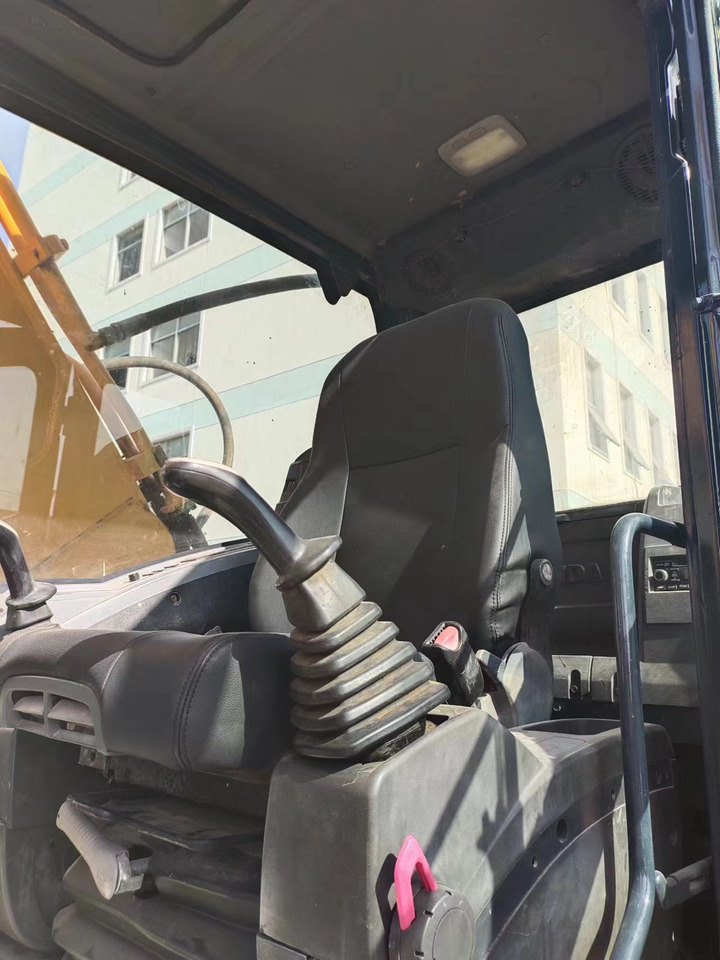 HYUNDAI 220LC-9S - Telakaivukone: kuva HYUNDAI 220LC-9S - Telakaivukone HYUNDAI 220LC-9S - Telakaivukone: kuva HYUNDAI 220LC-9S - Telakaivukone