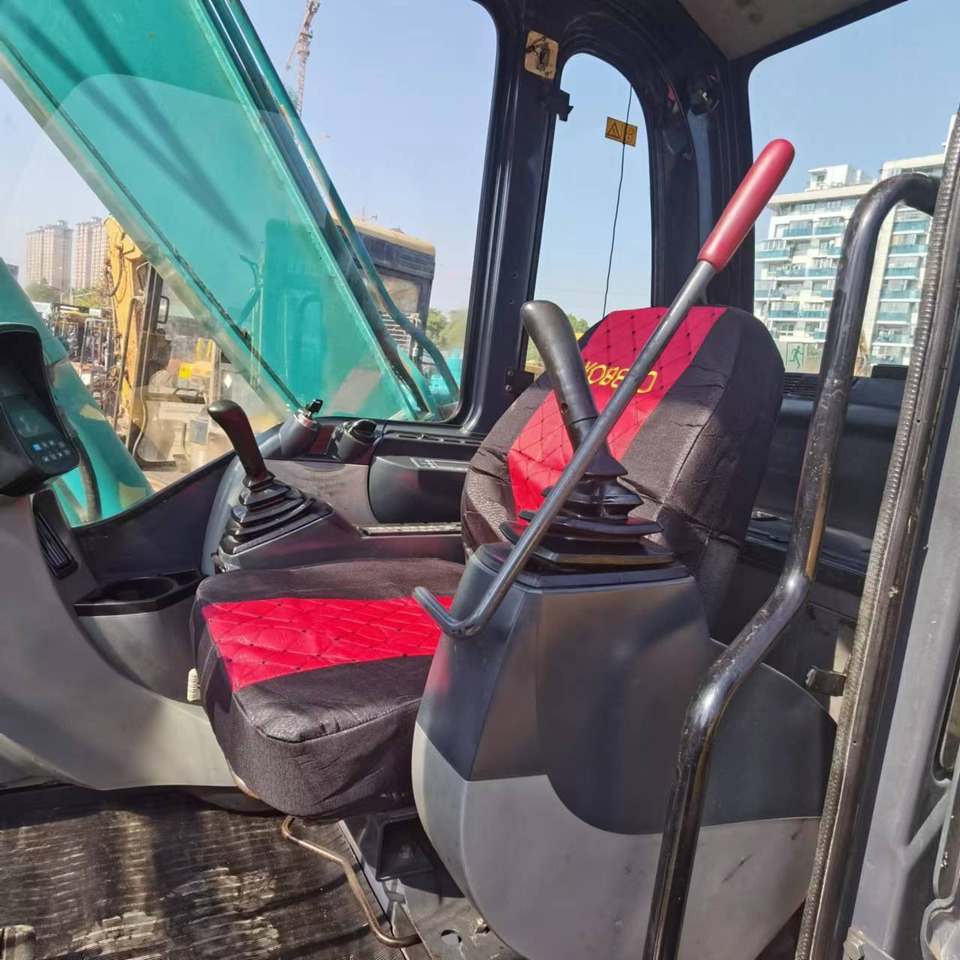 KOBELCO SK75 - Minikuormaaja: kuva KOBELCO SK75 - Minikuormaaja KOBELCO SK75 - Minikuormaaja: kuva KOBELCO SK75 - Minikuormaaja