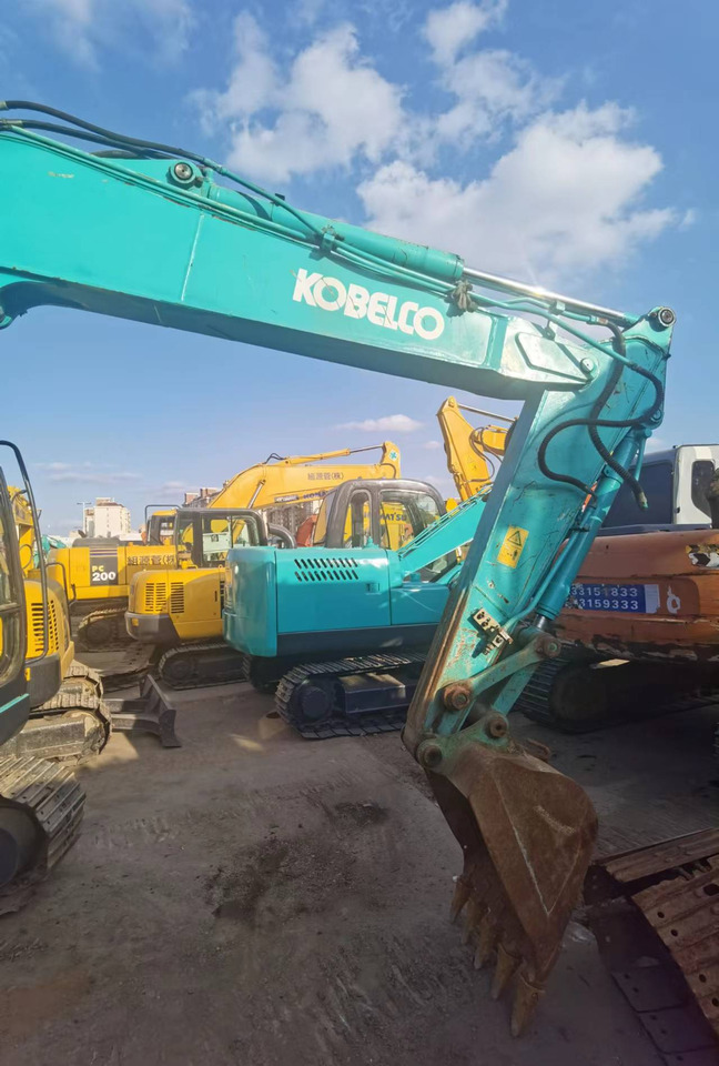 KOBELCO SK75 - Minikuormaaja: kuva KOBELCO SK75 - Minikuormaaja KOBELCO SK75 - Minikuormaaja: kuva KOBELCO SK75 - Minikuormaaja