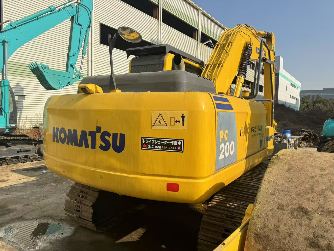 KOMATSU PC200-8 - Telakaivukone: kuva KOMATSU PC200-8 - Telakaivukone KOMATSU PC200-8 - Telakaivukone: kuva KOMATSU PC200-8 - Telakaivukone