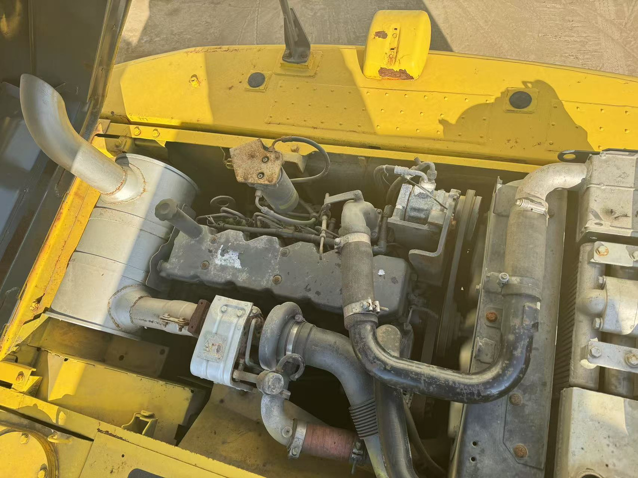 KOMATSU PC200-8 - Telakaivukone: kuva KOMATSU PC200-8 - Telakaivukone KOMATSU PC200-8 - Telakaivukone: kuva KOMATSU PC200-8 - Telakaivukone