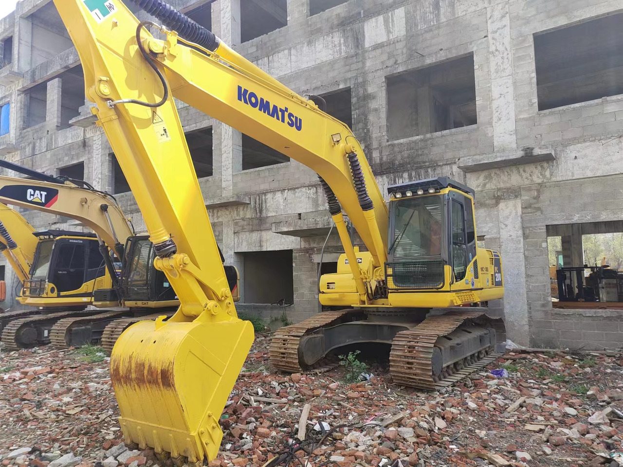 KOMATSU PC200-8 PC200-7 PC220-7 - Telakaivukone: kuva KOMATSU PC200-8 PC200-7 PC220-7 - Telakaivukone KOMATSU PC200-8 PC200-7 PC220-7 - Telakaivukone: kuva KOMATSU PC200-8 PC200-7 PC220-7 - Telakaivukone