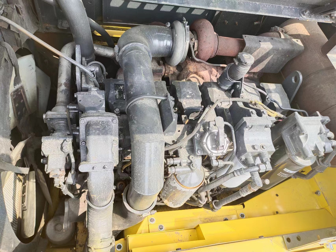 KOMATSU PC400-8R - Telakaivukone: kuva KOMATSU PC400-8R - Telakaivukone KOMATSU PC400-8R - Telakaivukone: kuva KOMATSU PC400-8R - Telakaivukone