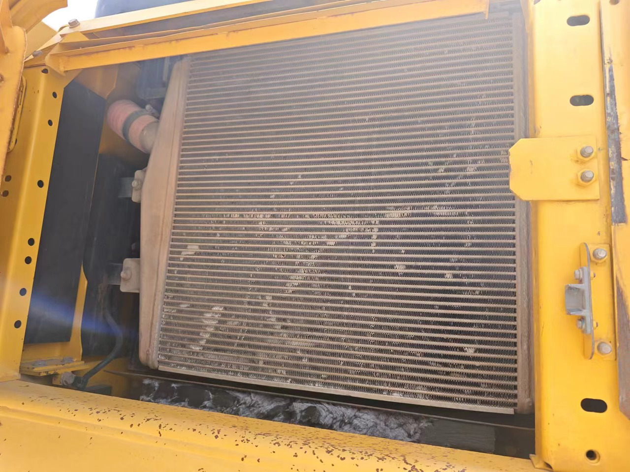 Telakaivukone KOMATSU PC400-8R: kuva Telakaivukone KOMATSU PC400-8R Telakaivukone KOMATSU PC400-8R: kuva Telakaivukone KOMATSU PC400-8R