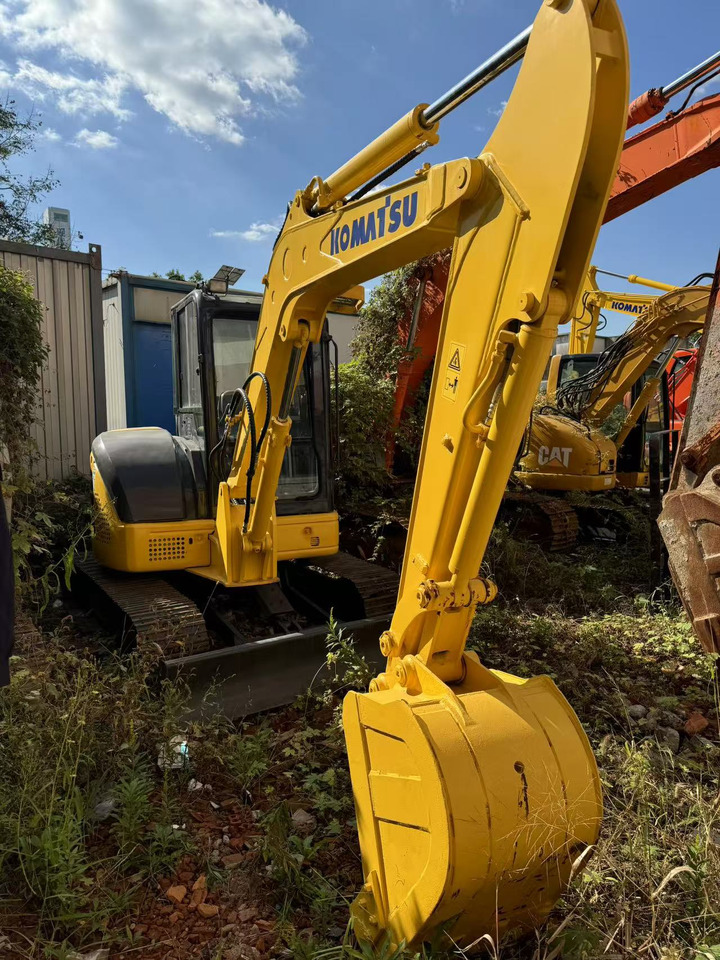 KOMATSU PC55MR - Minikuormaaja: kuva KOMATSU PC55MR - Minikuormaaja KOMATSU PC55MR - Minikuormaaja: kuva KOMATSU PC55MR - Minikuormaaja